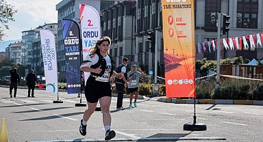 Ordu Yarı Maratonu'nda 8 ülkeden 707 sporcu koştu