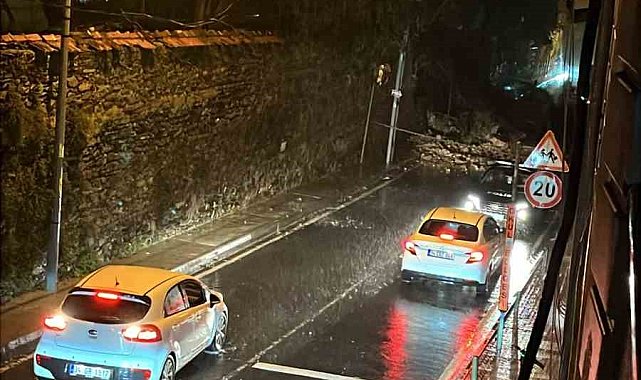 Ortaköy'de şiddetli yağış nedeniyle istinat duvarı çöktü