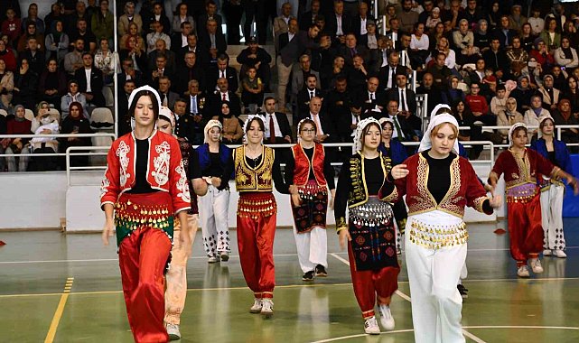 Osmaneli'nde 29 Ekim Cumhuriyet Bayramı coşkuyla kutlandı