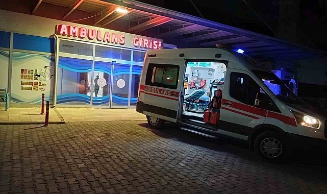 Otomobil şarampole yuvarlandı: 4 yaralı