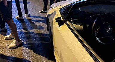 Otomobille motosiklet çarpıştı:1 ölü 1 yaralı