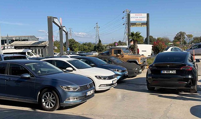 Otomotivde tercihler değişti: "Eski araba devri bitiyor, elektrikliye ilgi artıyor"