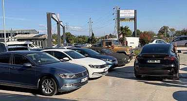 Otomotivde tercihler değişti: "Eski araba devri bitiyor, elektrikliye ilgi artıyor"