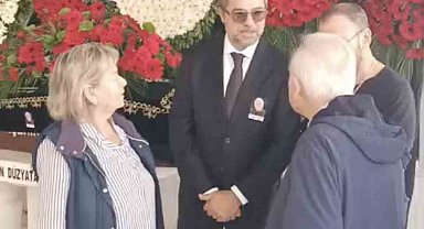 Oyuncu Engin Altan Düzyatan'ın babası İzmir'de son yolculuğuna uğurlandı