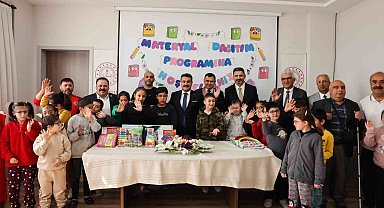 Özel ihtiyaçlı öğrencilere eğitici oyuncak desteği