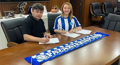 Pazaryerispor'da yeni sezon için imzalar atıldı