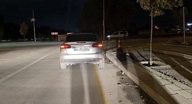 Pencere almaya gitti, aracından uyuşturucu çıktı, 200 bin TL de ceza yedi