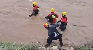 Pendik'te sel felaketi! 1 kişinin cansız bedeni bulundu