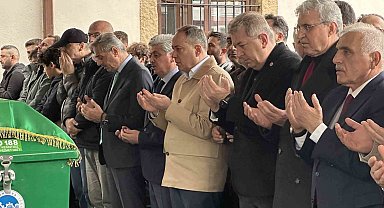 Peribacasının çökmesi sonucu hayatını kaybeden çift son yolculuğuna uğurlandı