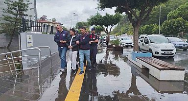Plakasız motosikletle gelip kurşun yağdırdılar