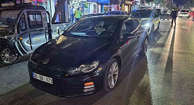 Polise mukavemet gösteren araç sürücüsü gözaltına alındı