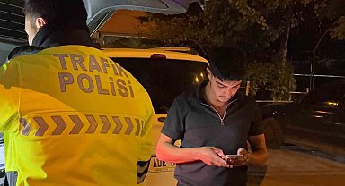 Polisin üzerine araç sürerek kaçtı, 'dava açarım' diyerek tehdit etti
