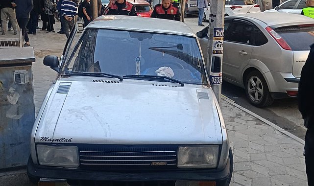 Polisten kaçarken ters yöne girdi, kaldırımda sıkıştı