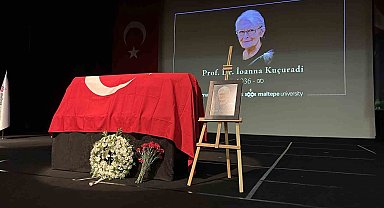 Prof. Dr. İoanna Kuçuradi son yolculuğuna uğurlandı