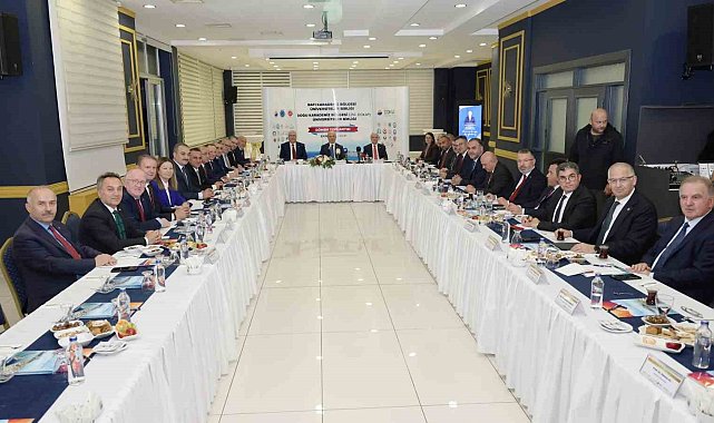 Rektör Kırışık, Batı Karadeniz Üniversiteler Birliği toplantısına katıldı