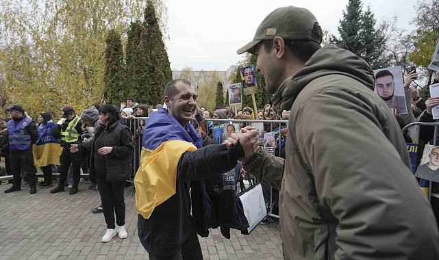 Rusya ve Ukrayna'dan karşılıklı 270'er kişilik esir takası