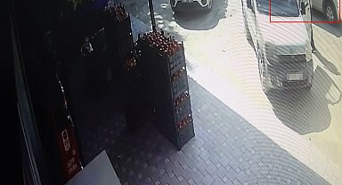Sahibinin market alışverişi yaparken çalışır halde bıraktığı aracı kendininmişçesine çalan hırsız kaza yapınca yakayı ele verdi