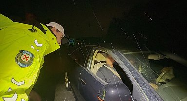 Sakarya'da D-650 kara yolunda tedbir amaçlı trafik durduruldu