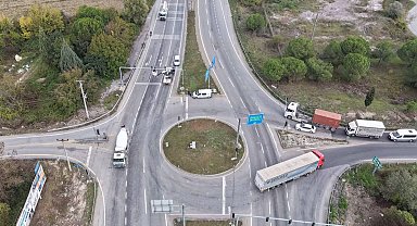 Sakarya'da karanlık kavşaklara Büyükşehir dokunuşu