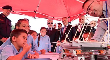 Sakarya'da köy okullarında bilim rüzgarı esti