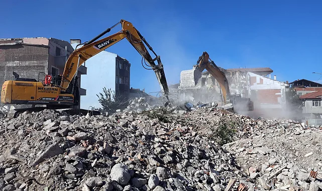 Sakarya'da Tığcılar kentsel dönüşümünde bir ayda 45 yapı yıkıldı