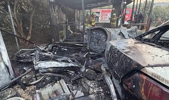 Samandağ'da kulübede başlayan yangında galerideki 3 araç zarar gördü