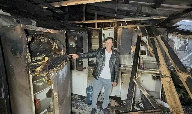 Samsun'da ev yangını: Tüm eşyalarını kaybeden aile evsiz kaldı