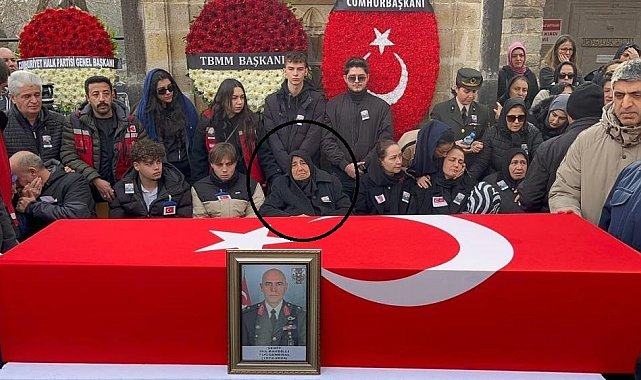 Şehit Tuğgeneral İsa Baydilli'nin annesi son yolculuğuna uğurlandı