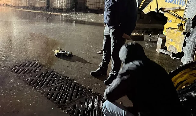 Sekapark'ta denize ulaşan köpüklenmenin nedeni belli oldu: Firmaya 1,6 milyon TL ceza!