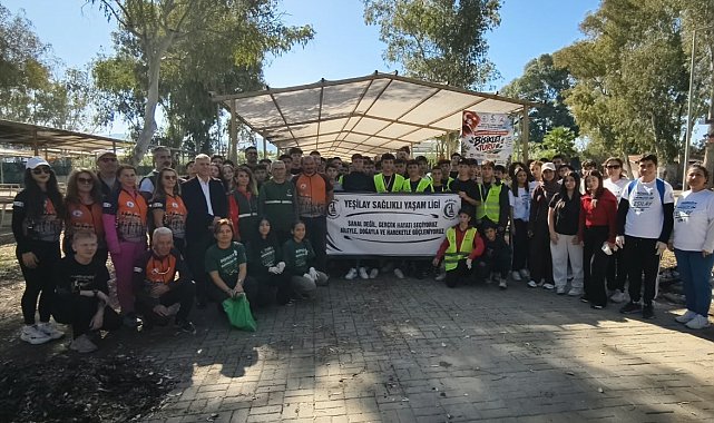 Selçuk'ta Cumhuriyet'in 103'üncü yılına özel pedal çevirdiler