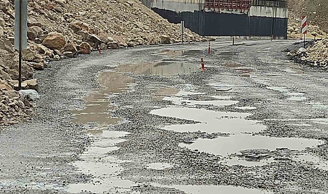 Seyitgazi-Kırka bağlantı yolunun onarılması bekleniyor