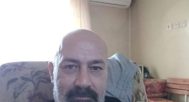 Sigaradan çıkan yangında dumandan zehirlenerek hayatını kaybetti