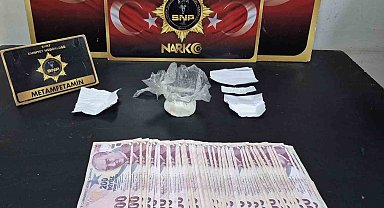 Siirt'te sokak satıcılarına narkotik darbesi: 3 tutuklama