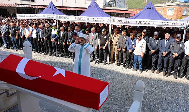 Silahlı kavgada vurularak hayatını kaybeden polis memuru son yolculuğuna uğurlandı