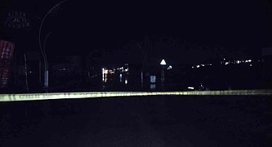 Şile'de şiddetli yağış nedeniyle cadde ulaşıma kapandı