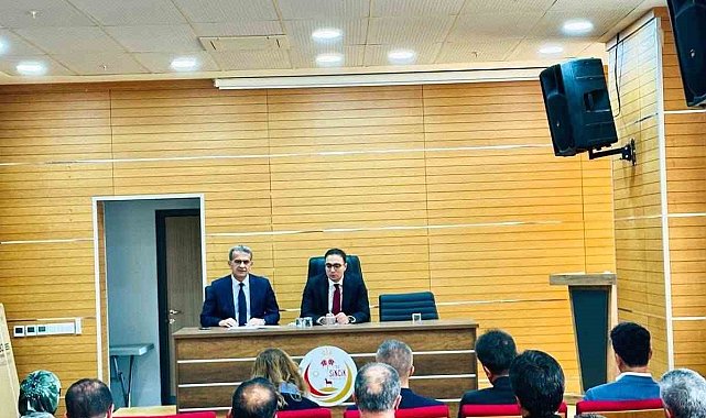 Sincik'te eğitim değerlendirme toplantısı yapıldı