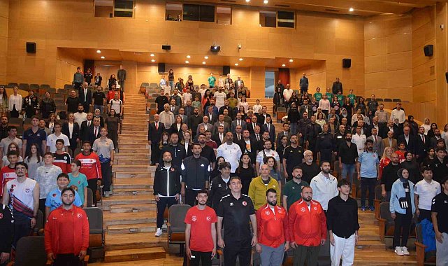 Sinop'ta amatör sporun başarılı isimleri ödüllendirildi