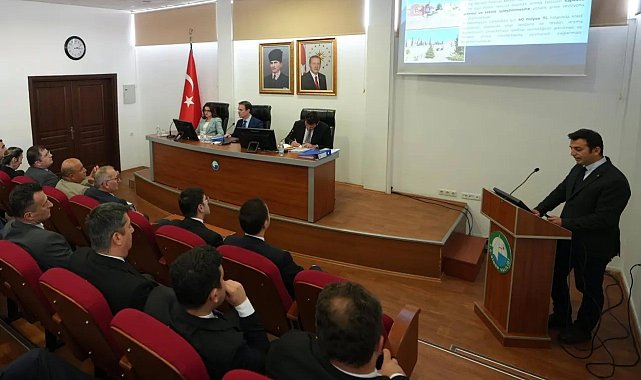 Sinop'ta kamu yatırımları masaya yatırıldı