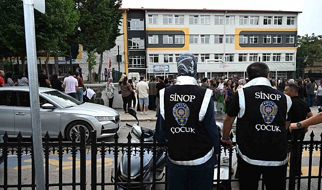 Sinop'ta okul çevreleri ve servislere denetim