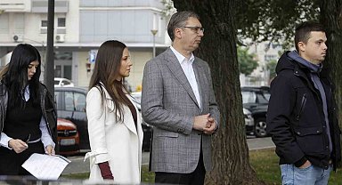 Sırbistan erken genel seçim için sandık başında