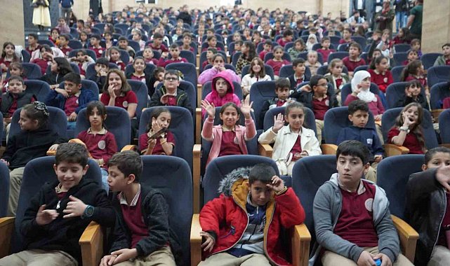 Şırnak'ta 600 çocuk tiyatro etkinliğinde buluştu