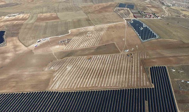 Sivas Belediyesi 15 MW'lık GES yatırımının temelini attı