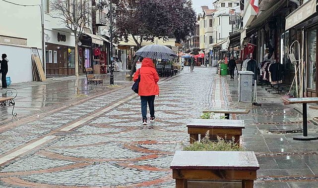 Sonbahar yağmurları Edirne'de etkisini sürdürüyor