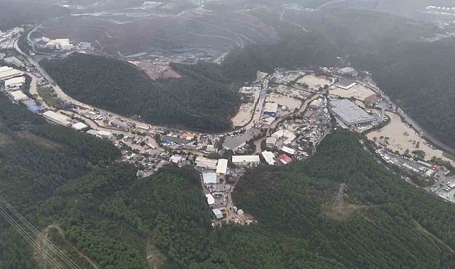 Suya gömülen Ayazağa havadan görüntülendi