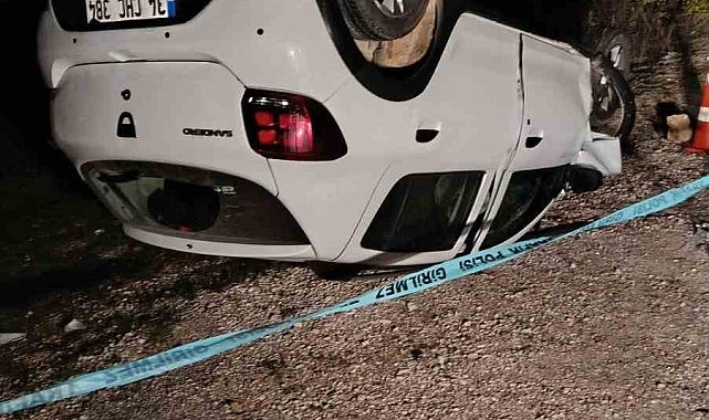 Takla atan otomobilin sürücüsü yaralandı