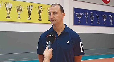 Taner Atik: "Hem Avrupa'da hem de Efeler Ligi'nde mutlu sona ulaşmak istiyoruz"