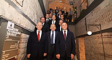 Tarihi Kuyumcu Han İstanbul'a kazandırıldı
