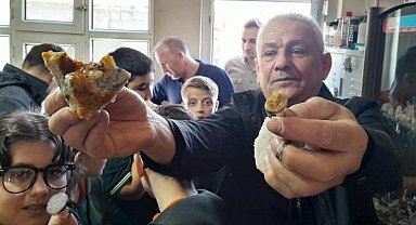 Tavşanlılı öğrenciler taş sanatını yerinde inceledi