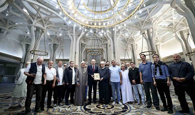 TBMM Başkanı Kurtulmuş, Roma İslam Merkezi'ni ziyaret etti