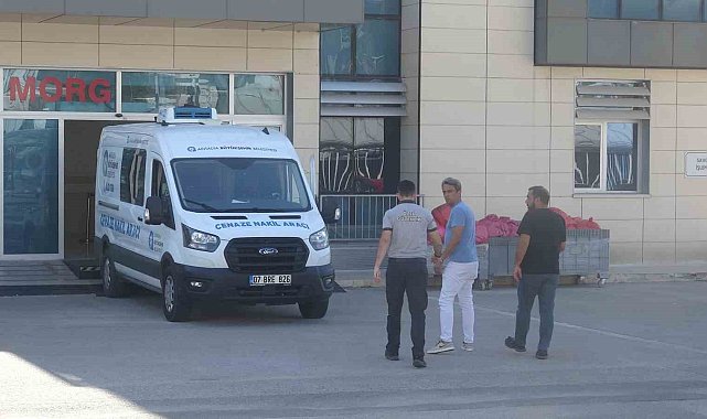Tekne turuna çıktı, gece saatlerinde gözlerden kaybolan adamın cansız bedeni 4 gün sonra denizde bulundu